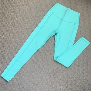 (SOLD) Buffbunny Mint Pocket Legging
